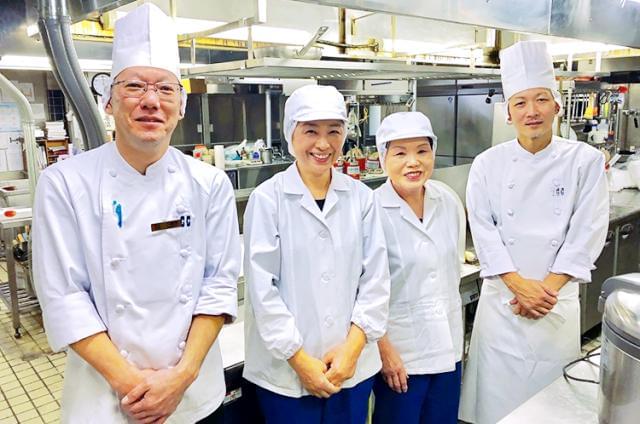 学生さんは希望の土日祝のみOK!お子様の学校行事など急な休みも考慮します!融通の利くシフトで働きやすさ◎