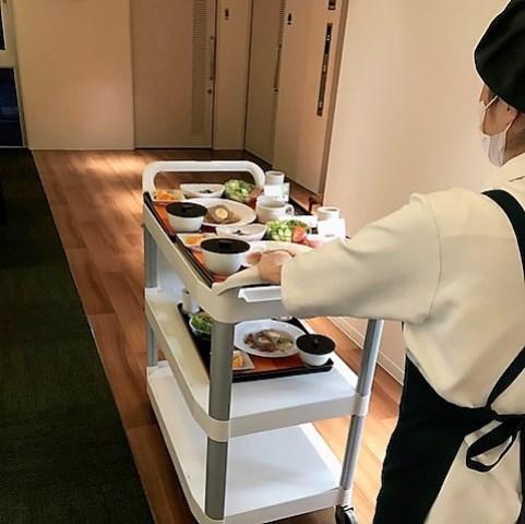 ママ達のお部屋へ美味しい食事を届けます!