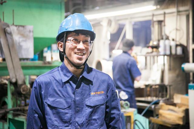 ■スタッフインタビュー｜入社9年目／鋳造部 課長　鋳造部の現場の要
「仕事も、趣味も。どちらも本気で向き合える。」