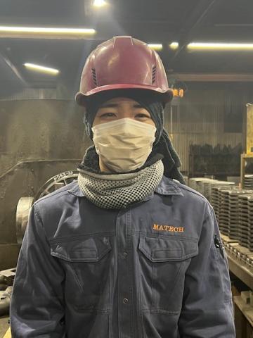 ■スタッフインタビュー｜入社2年目／加工部　期待のルーキー
「昨日より少しうまくなった。その積み重ねが、成長欲に火をつける。」