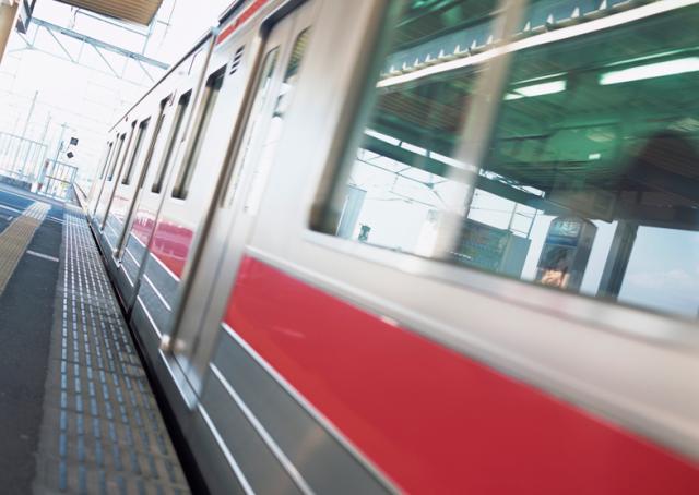 駅徒歩11分!複数路線利用可能で通勤快適