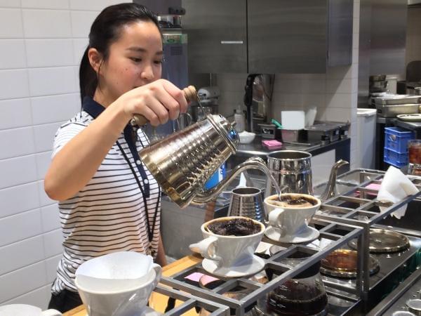 定着率に自信あり!カフェスタッフとして正社員デビューしませんか?