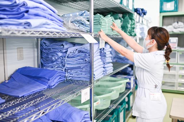 市立伊丹病院内◎病棟助手のサポート◇幅広い年代の女性活躍中◇未経験者歓迎！病院内寝具類の管理スタッフ