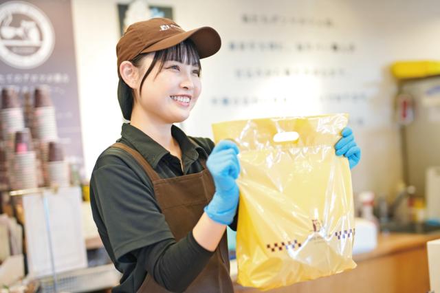 ホームページには、新作パンやこだわりパンの
情報もたくさん掲載中、ぜひご覧ください。