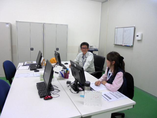 きれいな事務所(パナソニック工場内)での
一般事務のお仕事です。