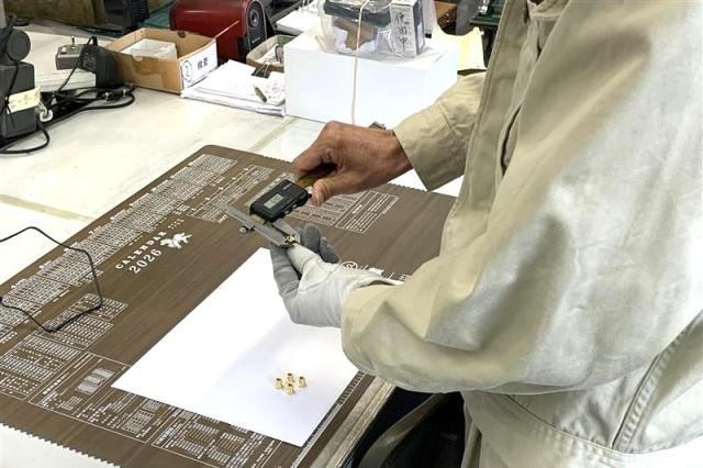 扱う製品は手のひらサイズのものばかり。
重たいものを持ち続けるような力仕事はありません◎