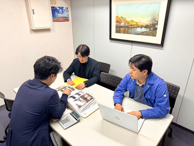 物件の巡回メインというよりは、管理や営業といったイメージのお仕事です。