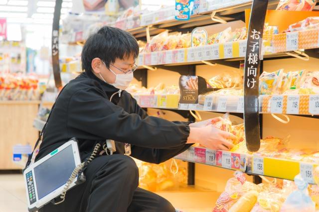 《夜間スタッフ》［奈良市］［プライスカット 法蓮店］■特典多数■未経験者大歓迎■年齢幅広く歓迎■店舗管理スタッフ（夜間）