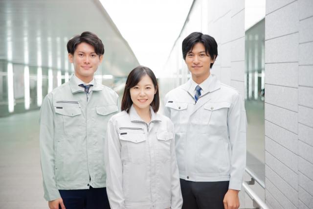 入社が決まってからリフト免許取得もできますので免許のない方もお気軽にお問い合わせください♪