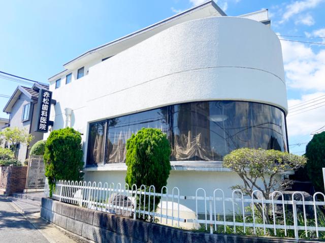 患者様は年配の方が中心です。穏やかな雰囲気で優しく丁寧に接してくださる方、お待ちしています。