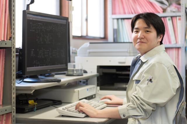 年3回の大型連休有、賞与（評価・査定性）、車通勤可（規定有）、社会保険完備など、待遇面も充実！