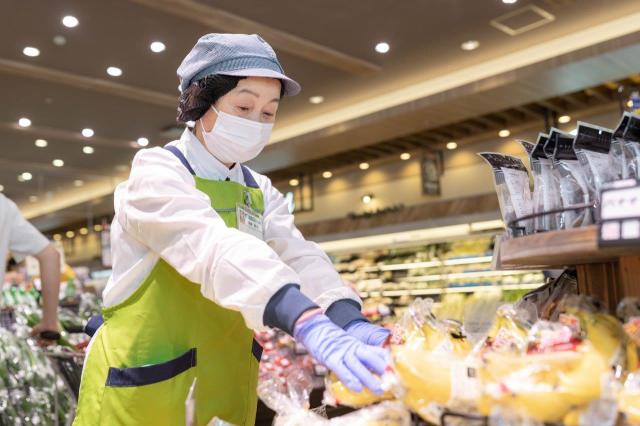 主婦(主夫)・フリーター・シニアの方が活躍中!ライフのパート求人です。働き方は気軽にご相談ください。