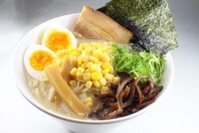 国際線ターミナル フードコートでのお仕事★髪色自由でおしゃれも楽しめる♪店舗スタッフ【お仕事NO．920B】