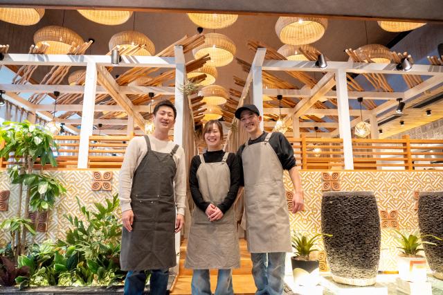 飲食店での未経験者さんも安心して下さいね☆もちろん、バイトデビューの方も応援します!