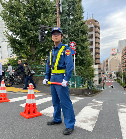 日勤での日給は13,000円〜。
時間帯や資格取得などでより高収入を目指せます。