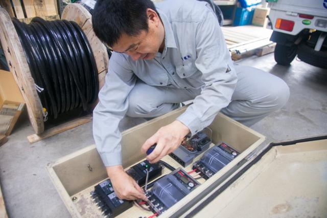 日曜バイト 電気工事に関する求人情報 お仕事探しならイーアイデム