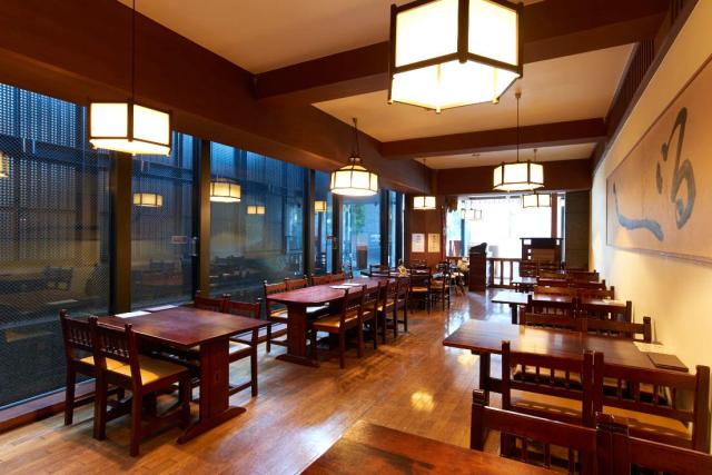 「半蔵門駅」「麹町駅」から近く通いやすさは抜群。
交通費は規定内で支給します