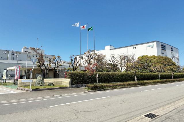 花王グループの生産拠点で主要のサニタリー製品を数多く手掛けております。