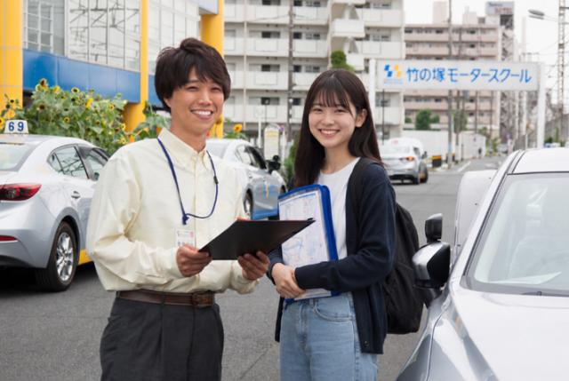 仕事も私生活も大切にできる働き方を当社で!
有給消化率は100%!
繁忙期でなければ土日を含めた連休も可能です♪