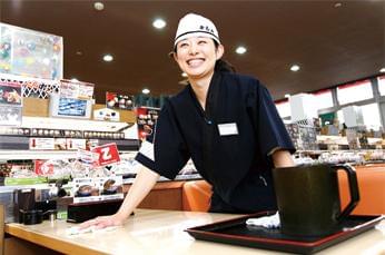 制服貸与なので、服の心配はいりません!活気あるお店なので楽しく働けますよ♪