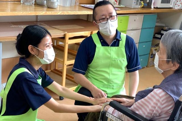 年齢や学歴、性別はいっさい問いません。
ブランクのある方や扶養内希望の方、歓迎します。