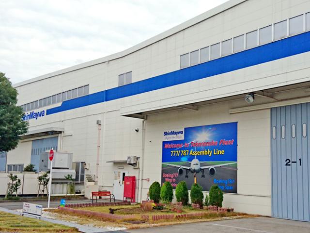 <女性活躍中の職場です!>
食堂や売店もアリ。あなた専用のロッカーも用意★