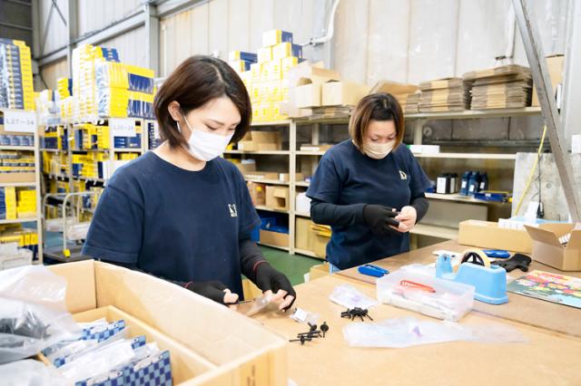 経験者歓迎ですが未経験の方もOK。ほとんどの先輩スタッフが未経験でのスタートだったのでご安心ください。
