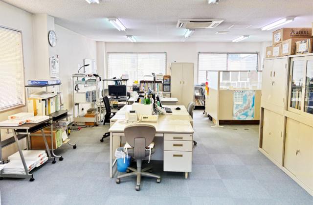 ＼経験者採用／【経理事務】40代・50代女性活躍中！1日5h程度〜、日数相談OK♪高定着率の好環境♪経理事務
