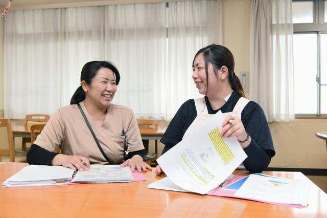 【無資格からOK】
「屋上庭園」は、私達スタッフとご入居者様との憩いの場となっています。施設見学、大歓迎♪