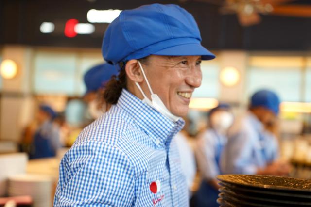 カジュアルな雰囲気が魅力のレストラン!
心を込めた料理でお客様をおもてなししましょう!