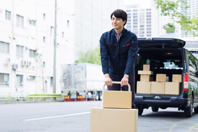工具運び、修理サポート、後片付け等のかんたん軽作業です。