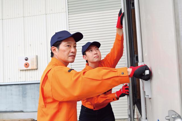 ──・　『ロジ・テックトーシン』　・──
設立以来、飛躍し続けているリーディングカンパニーです◎