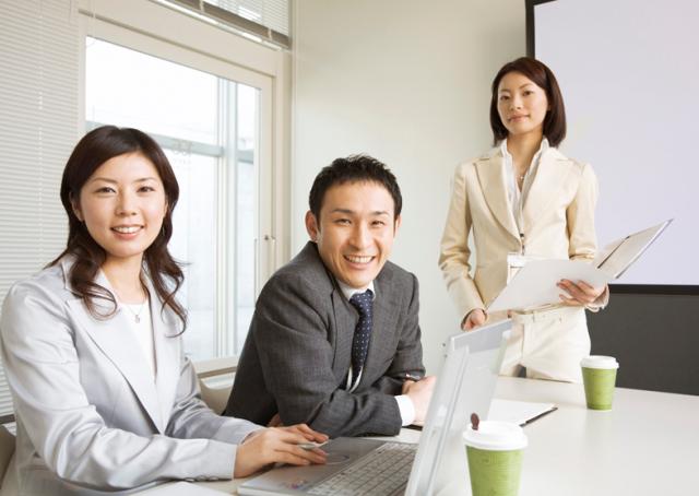 「事務室のメンバーは男性5名（専任職員）と女性1名（パート職員）の6名が勤務中です！
興味がある方はぜひ！