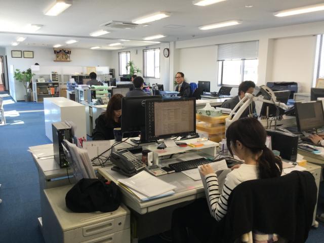 あなたの未経験スタートを応援します!!
去年12月に新社屋が完成したばかりの成長企業です◎