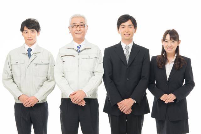 20~40代まで幅広い層のスタッフが働いている当社。女性スタッフも多い華やかな職場です。