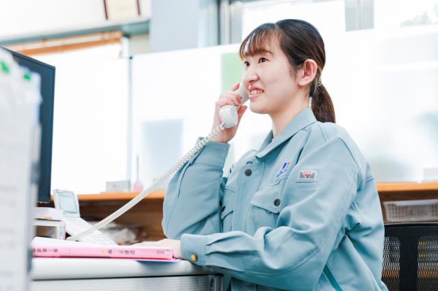 ★スタッフインタビュー
活躍中のAさんに聞きました。