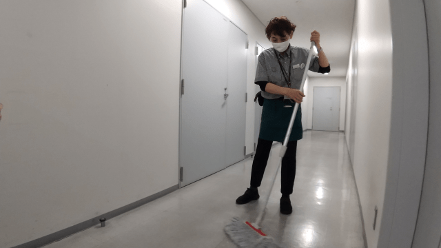 渋谷ヒカリエの清掃スタッフ/朝パート