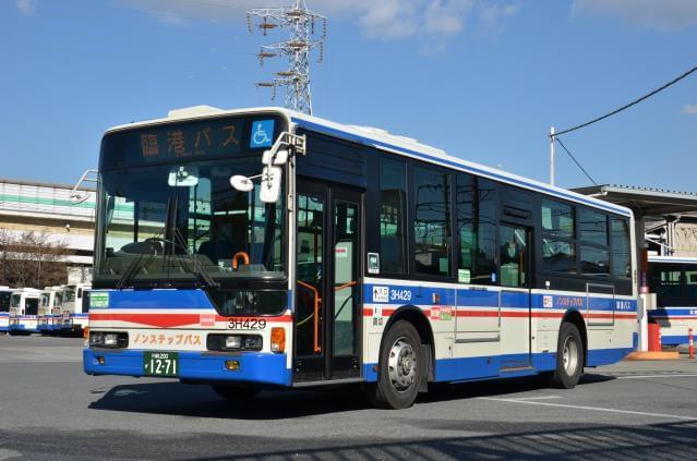 川崎鶴見臨港バス株式会社の正社員情報 イーアイデム 川崎市川崎区のバス求人情報 Id A