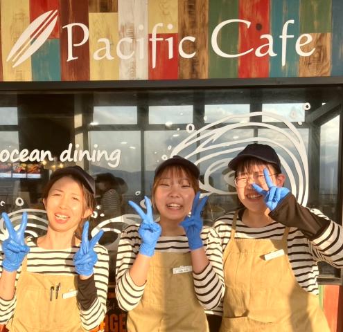新たな出会いが待っている♪
仲間と一緒にお店を盛り上げていきましょう☆