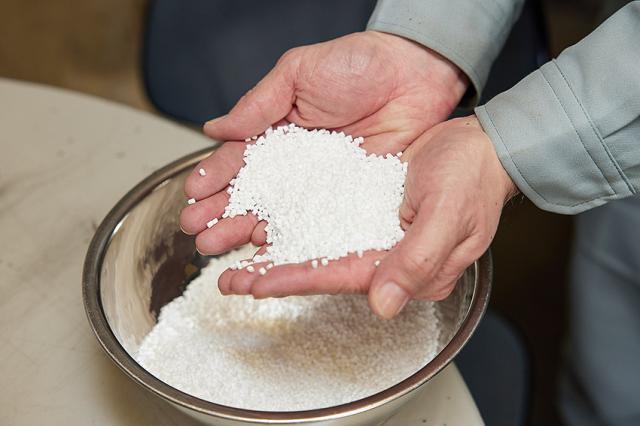自分が携わった製品が、人々の生活を豊かに――
家族や友人にちょっと誇れる、そんなお仕事です。