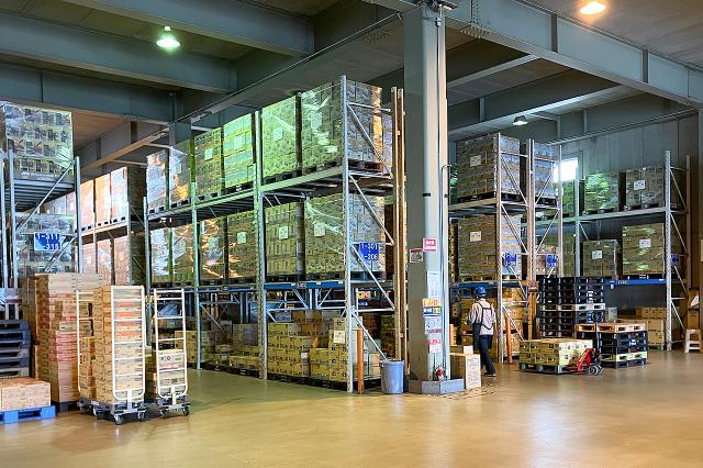 〈仙台市宮城野区〉＼入出荷作業リフトスタッフ／■資格保持者なら未経験でも大歓迎！！入出荷作業スタッフ／食品物流センター