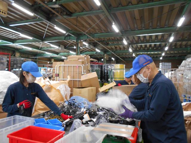 ＜未経験・ブランクOK＞幅広い年代のスタッフが活躍中！扶養内勤務が可能で私生活との両立にも最適◎軽作業スタッフ
