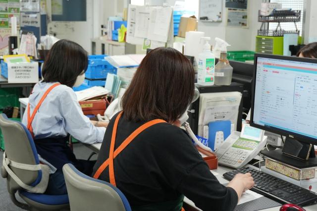 土日休みなのでご家庭との両立が可能です♪