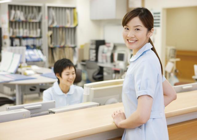 美容メニューが無料で受けられます。働きながらお肌のケアも出来ちゃいます！