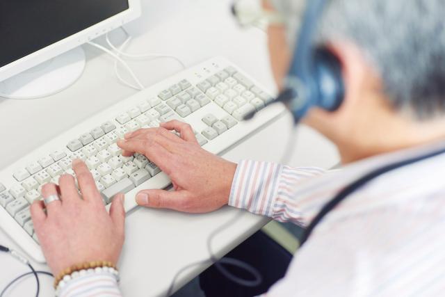 ＜タクシーの配車係＞PCの基本操作ができればOK！運転業務ナシ／週2日〜／扶養内勤務可配車係