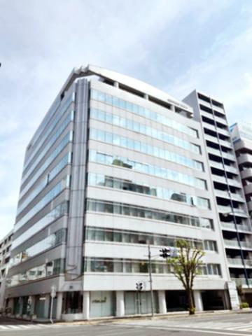 勤務先は「和歌山市」駅から徒歩10分！
マイカー通勤もOKです◎