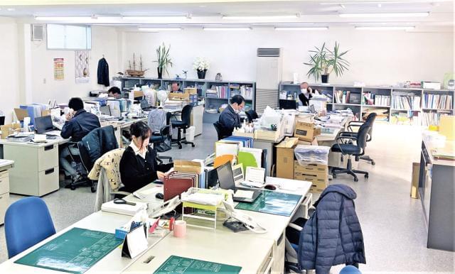 世の中の状況に流されない、地元密着の安定企業です。