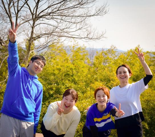 私たちと一緒に働きませんか！
お待ちしておりますヽ(^o^)丿