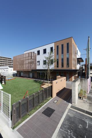 最寄駅から徒歩圏内で通勤便利♪
働きやすい条件がたくさん整っています◎