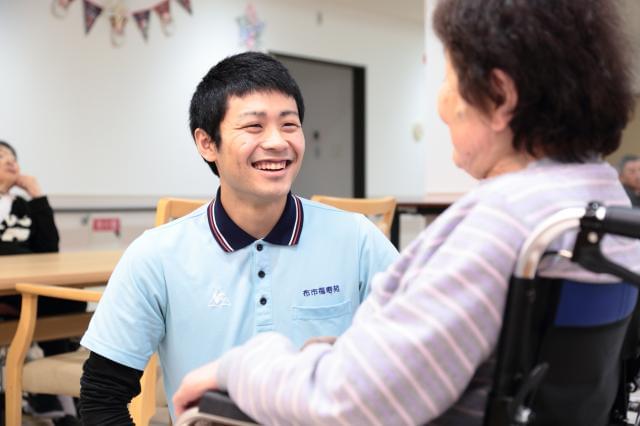 全職員が一丸となって、
笑顔あふれる施設づくりに取り組んでいます！